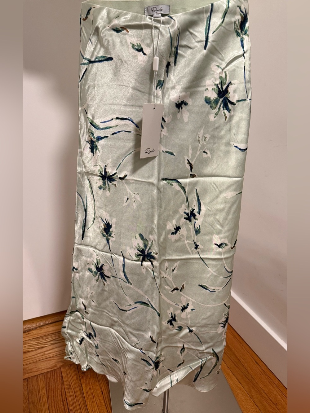 NWT $200 Rails Sage Green Floral Satin Slip Skirt XS